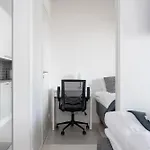 Location Lutakkoboss With Balcony 100mb Wifi, Tyoepiste, Parveke Ja Pyykkikone Rahulihomes * Jyväskylä