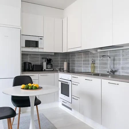 Location Lutakkoboss With Balcony 100mb Wifi, Tyoepiste, Parveke Ja Pyykkikone Rahulihomes Jyväskylä